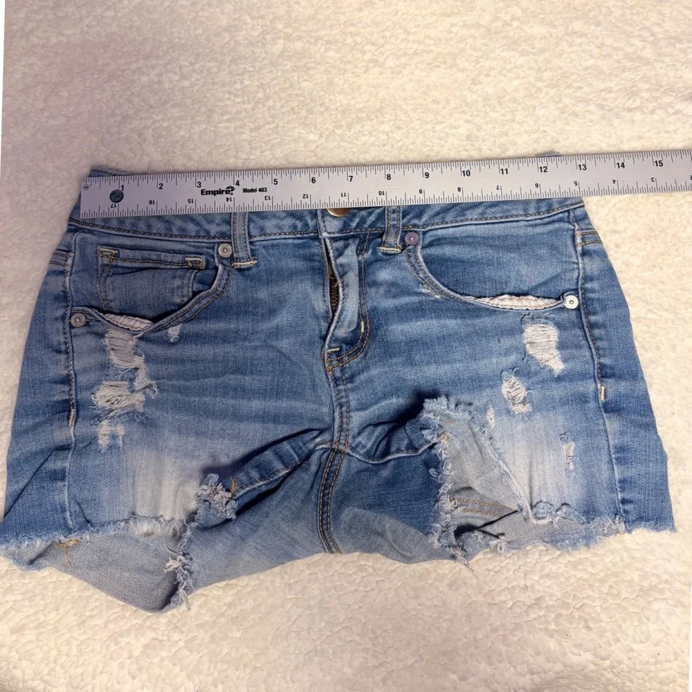 Y2K American Eagle Super Stretch Distressed Denim Shorts Light Wash Raw Hem #16